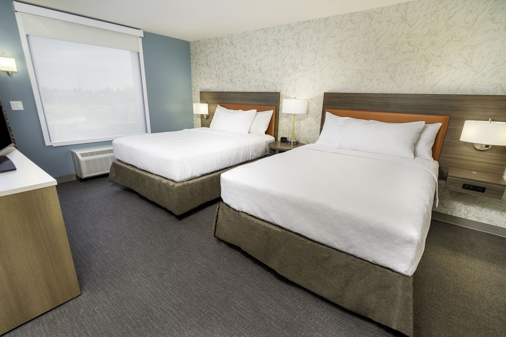Home2 Suites by Hilton Bakersfield - photo 14