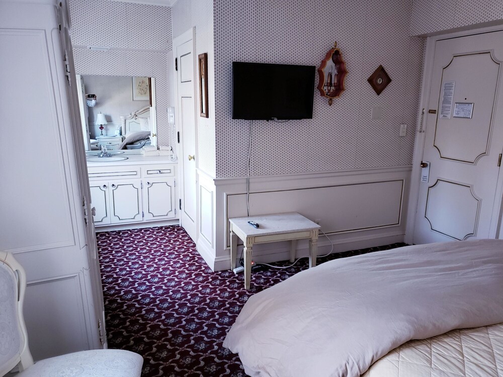 Lowell Inn - photo 86