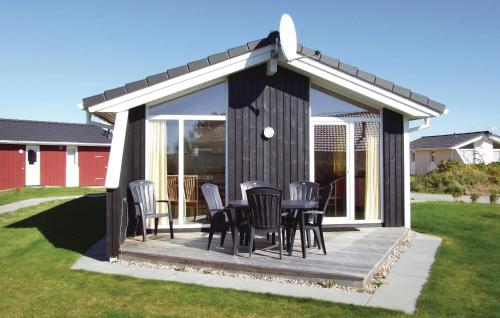 Friedrichskoog Deichblick 5 — 4-Star Luxury Hotel in Friedrichskoog, Germany