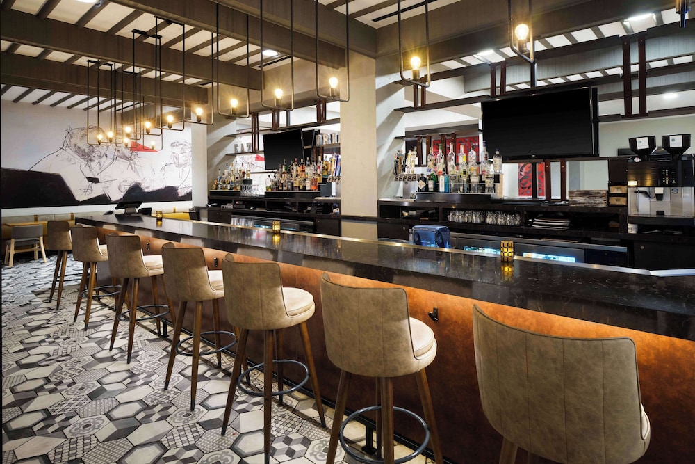 DoubleTree by Hilton Austin - photo 37