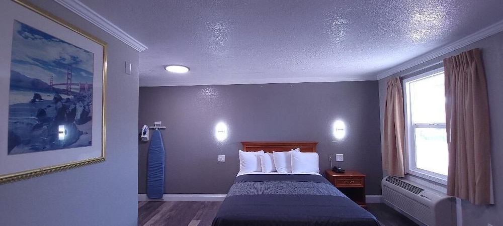 Sycamore Inn - photo 32