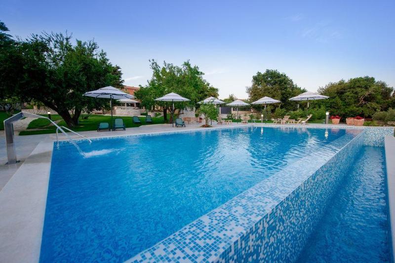 Heritage Hotel San Rocco — hotel in Brtonigla