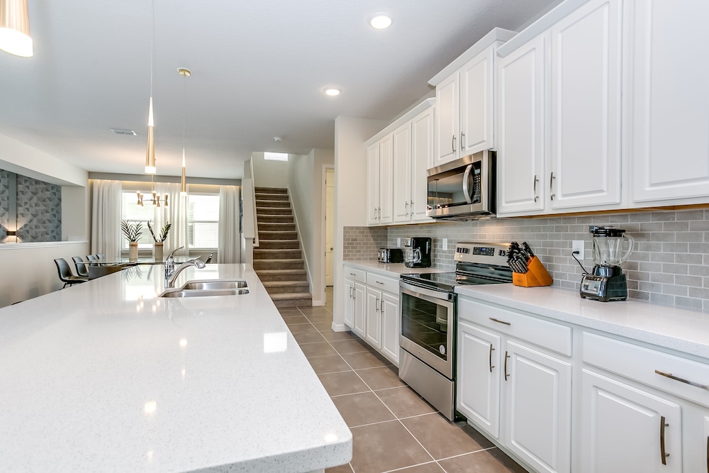 1834cvt New Solara 9 Bedroom 6 Bathroom Resort - photo 36