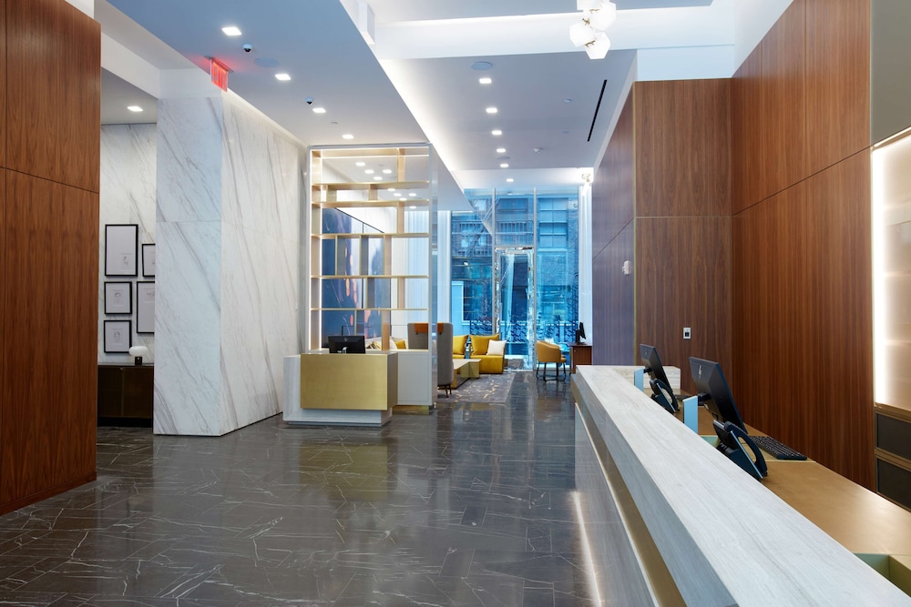 Hilton Club The Central at 5th New York - photo 2