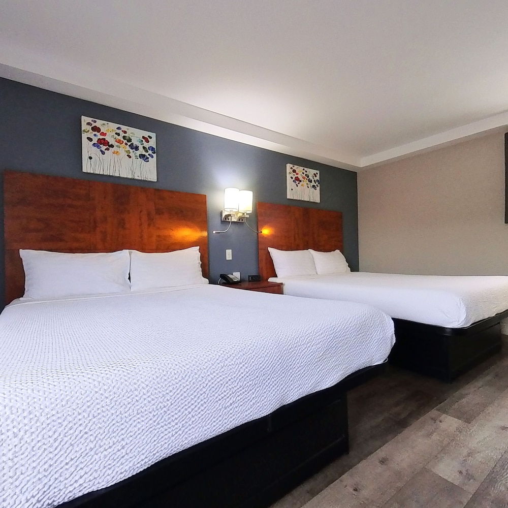 Moonlight Inn and Suites in Greater Sudbury, Canada