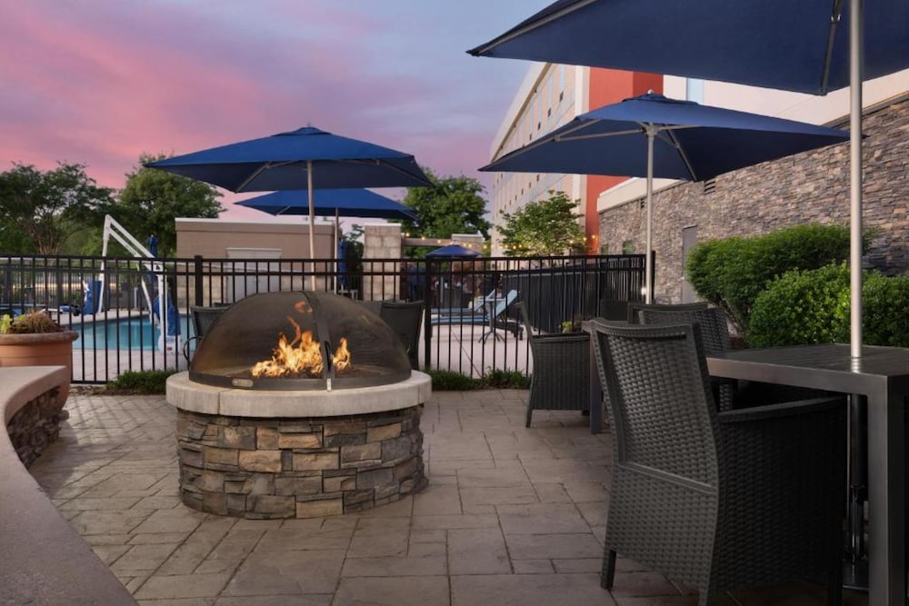 Hampton Inn & Suites Huntsville Research Park Area - photo 36