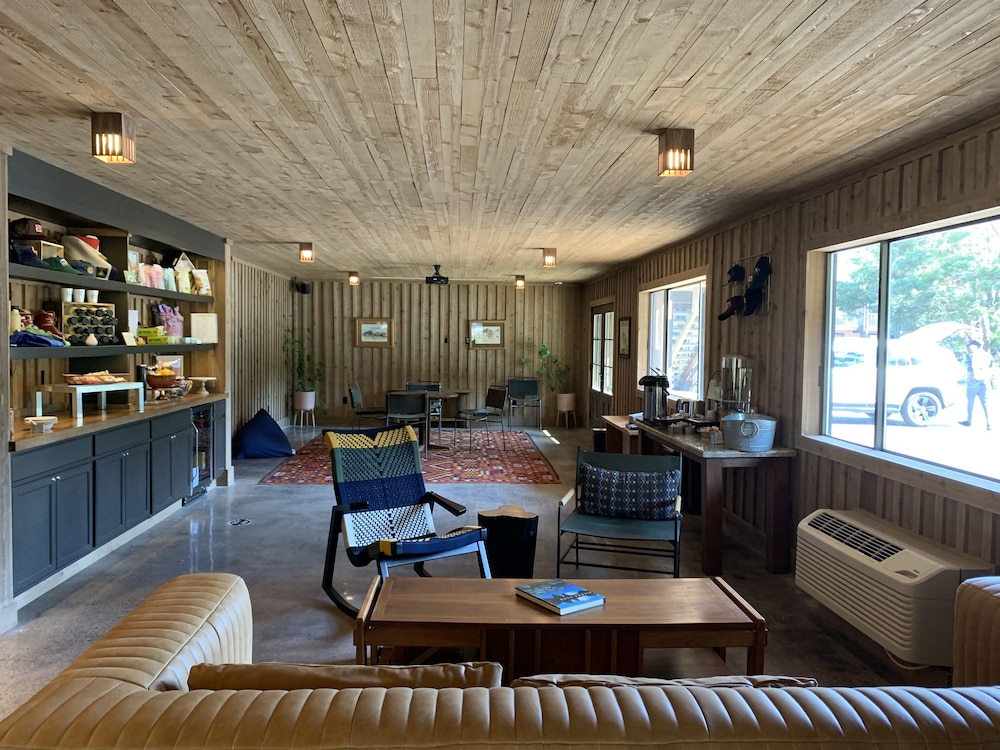Station House Inn Near Heavenly Gondola - photo 10