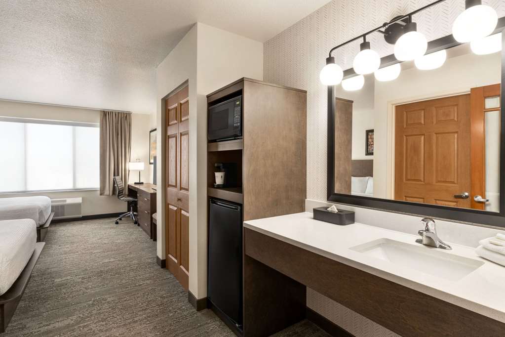 Days Inn & Suites by Wyndham Bozeman - photo 26
