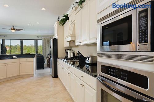 Reunion Resort 12 Luxury 5 Bedroom Vacation Rental - photo 9