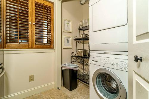 Beach Manor 410 - photo 16