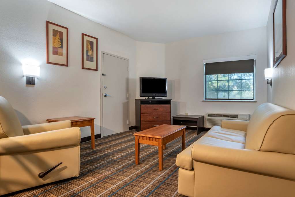 MainStay Suites Denham Springs Baton Rouge East - photo 15