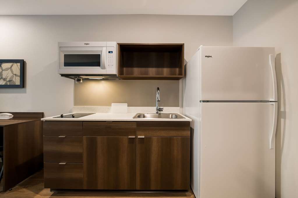 WoodSpring Suites Moreno Valley - photo 19