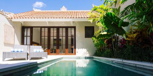 Villa Toru Stylish luxury in Legian tranquil location walk to beach — 4-Star Luxury Hotel in Legian, Indonesia