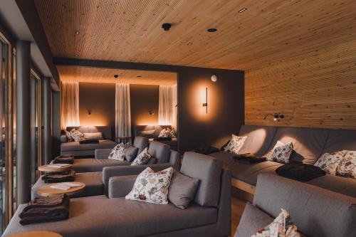 Hotel Lindenhof - carbon neutral hotel in Ramsau Am Dachstein