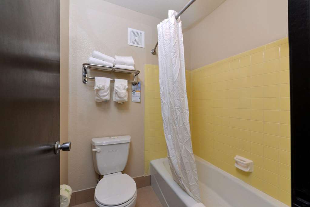 Quality Inn Appleton West - photo 7