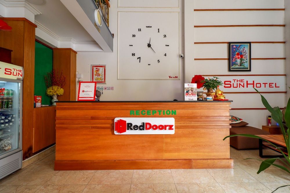 RedDoorz The Sun Hotel near Duong Quang Ham Street — hotel in Thu Duc