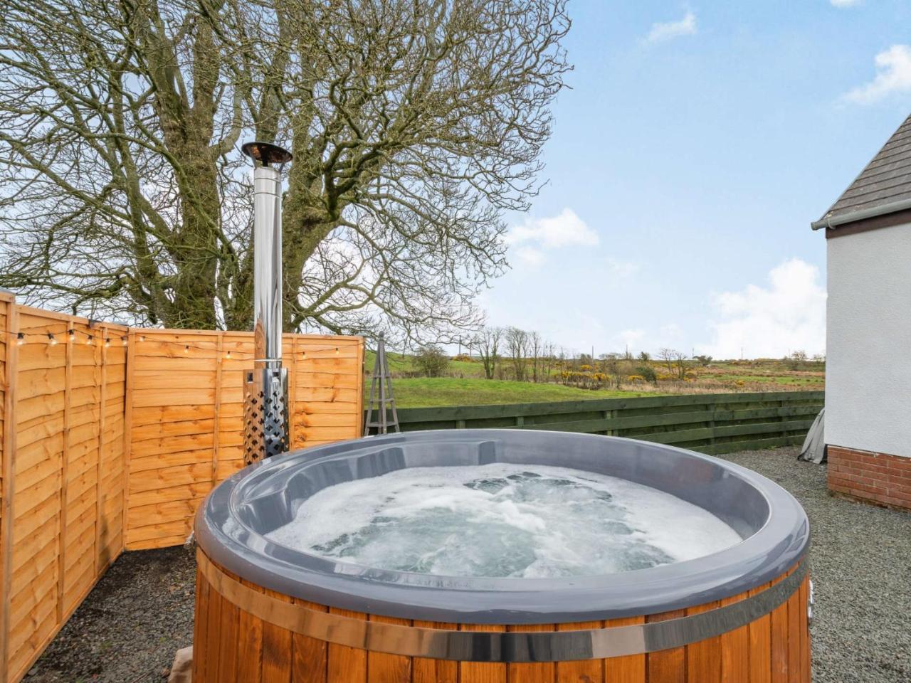 3 Bed in Port William 87541 in Newton Stewart, United Kingdom