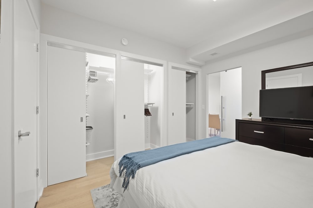 Global Luxury Suites at Tribeca - photo 7