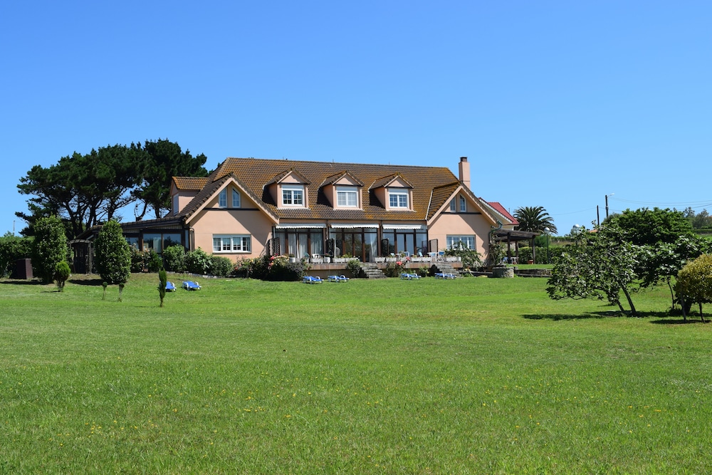 Hoster a De Langre in Santander, Spain