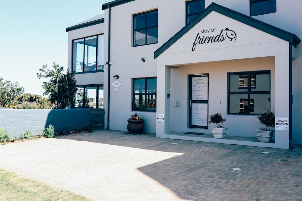 Stay at Friends — 4-Star Luxury Hotel in Cape Town, South Africa