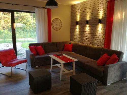 Cudodomek SPA w Mrozach Wielkich koło Ełku — 4-Star Luxury Hotel in Stare Juchy, Poland