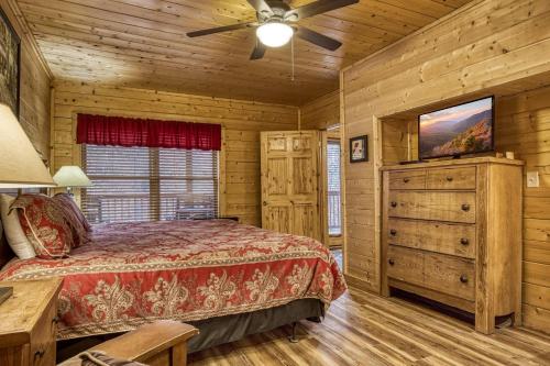 Whispering Creek #302 — 4-Star Luxury Hotel in Pigeon Forge, United States
