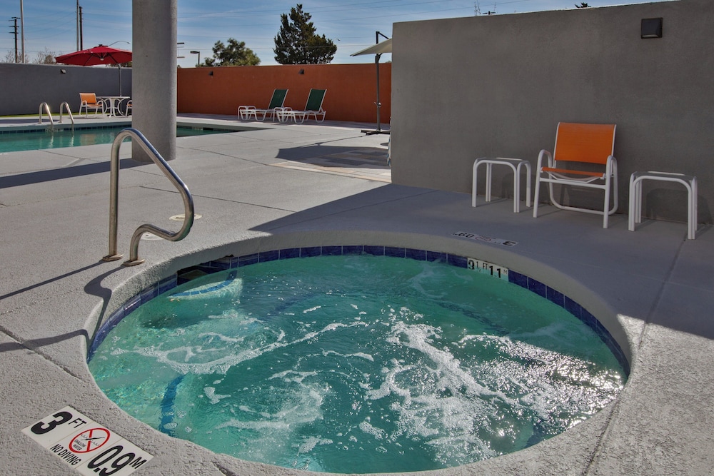 Holiday Inn Express Flagstaff by IHG - photo 12