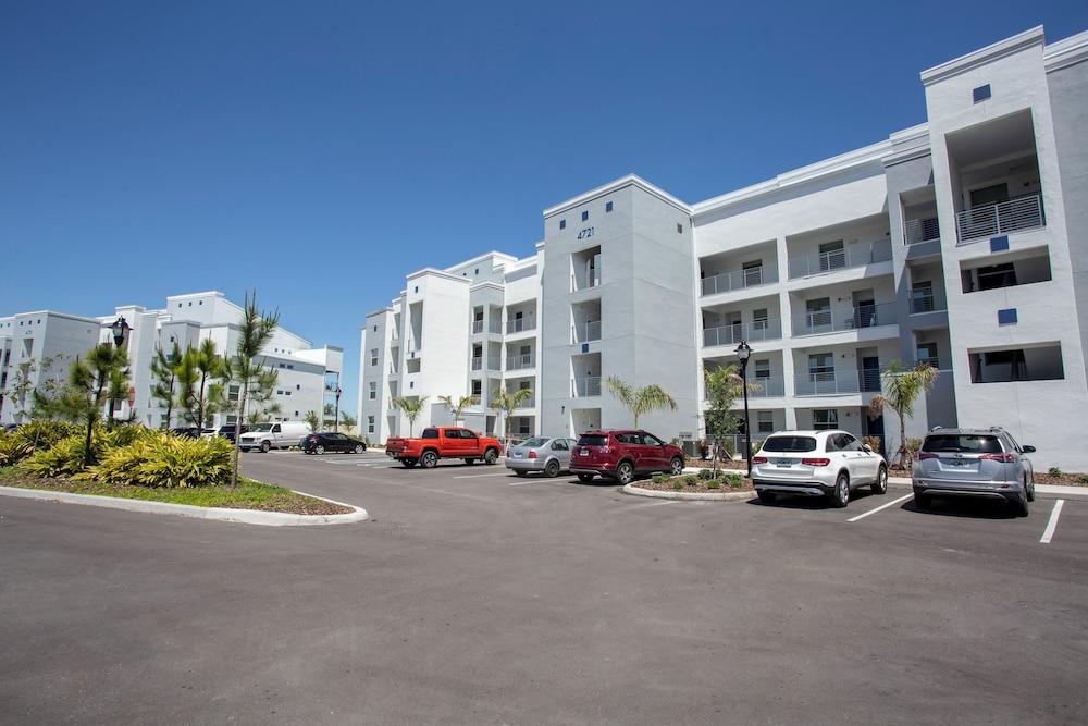 Gorgeous Two Bedroom Apt Close to Disney 306 4721 Storey Lake Resort - photo 15