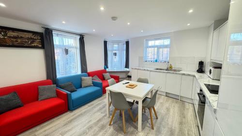 Flat 2 24 Cliff Road — 4-Star Luxury Hotel in Cromer, United Kingdom