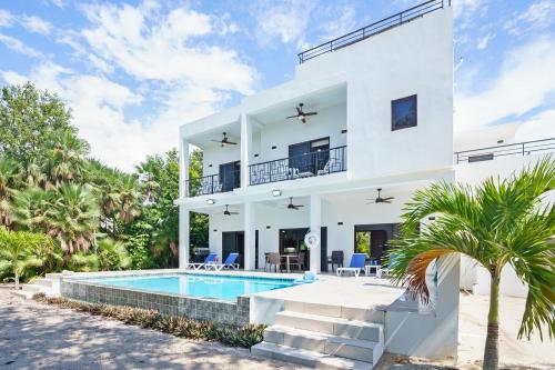 Belizean Bliss in Unknown City, Belize