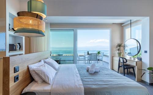 Briki Suites — 4-Star Luxury Hotel in Kallithea, Greece