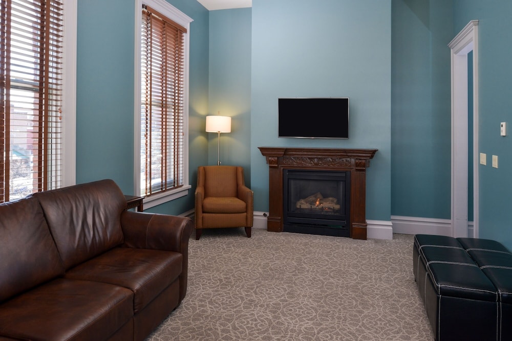 Montvale Hotel - photo 89