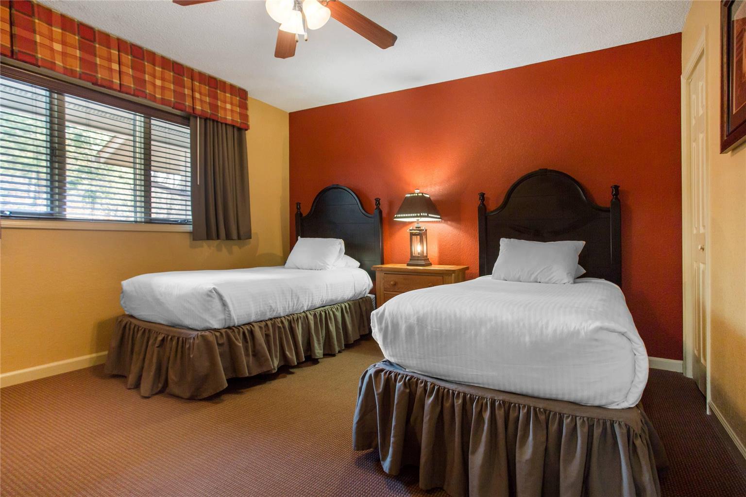 Bluegreen Vacations Blue Ridge Village an Ascend Collection Resort - photo 18