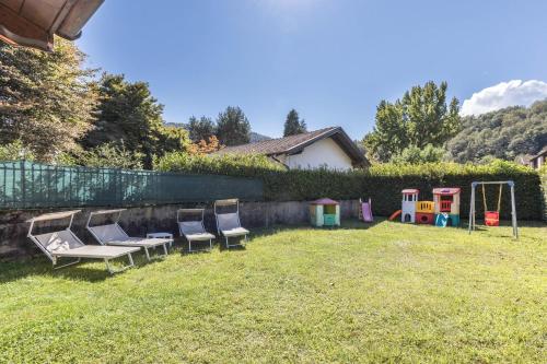 Casa Vacanza Anna — 4-Star Luxury Hotel in San Bernardino Verbano, Italy