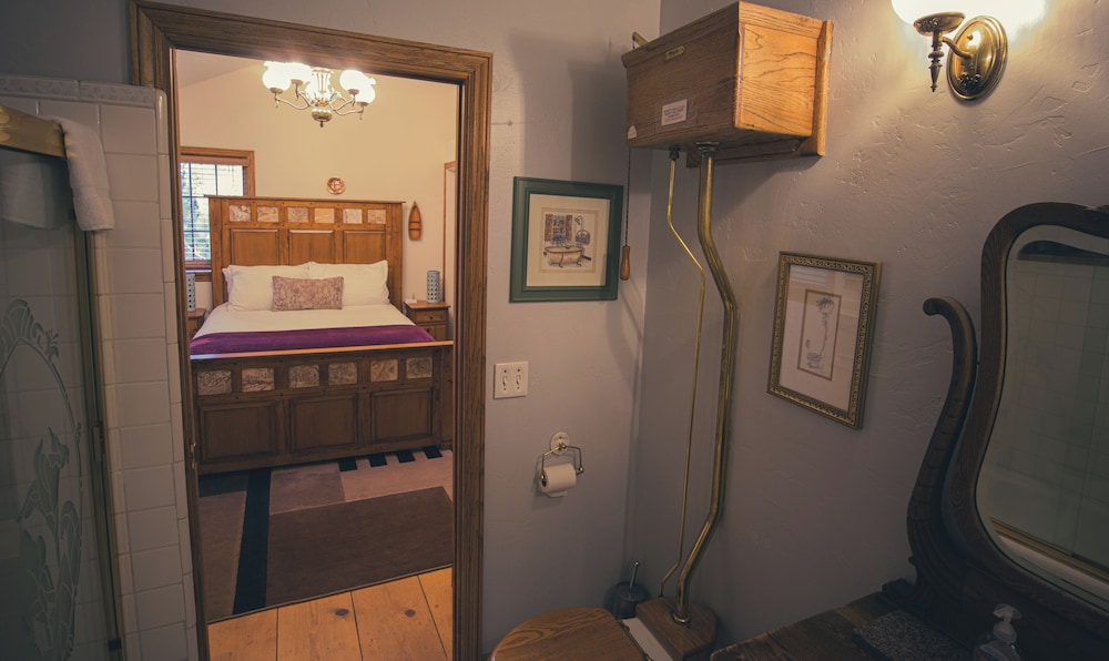 Tucker Peak Lodge - photo 26