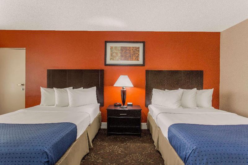 Baymont by Wyndham Fayetteville Fort Bragg Area - photo 10