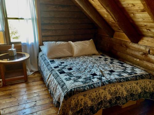 Garden Grove Retreat & Lodging near Pictured Rocks Fayette Trails - photo 15
