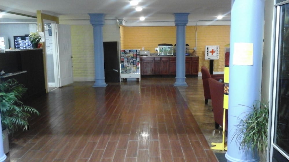 Knights Inn Lithonia - photo 21