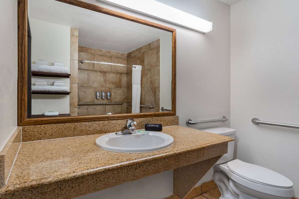 Baymont by Wyndham Bozeman - photo 26