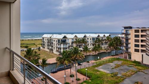 Seaview Apartments Near MSC Cruise Terminal Beach and UShaka Marine — 4-Star Luxury Hotel in Durban, South Africa