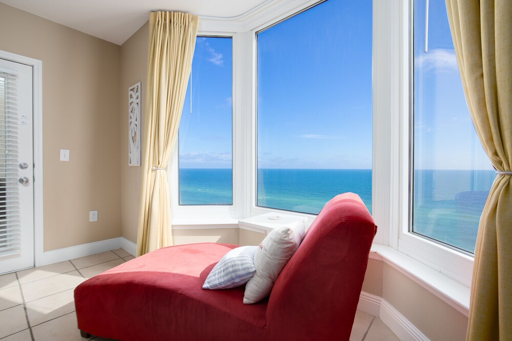 Emerald Beach Resort 1430 Two Bedroom Condo - photo 4