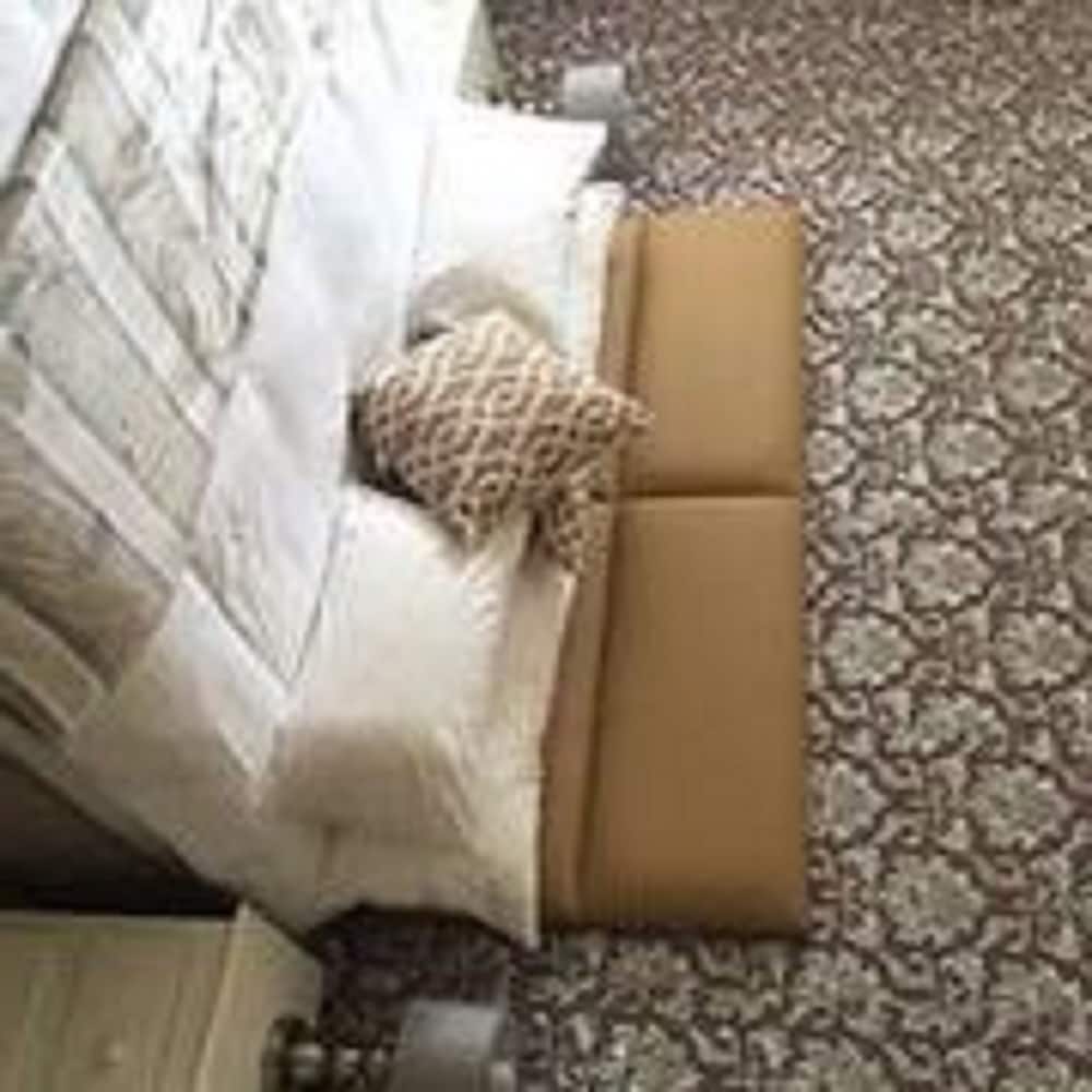 Llzz Boutique Lodge 9215288 — Mthatha