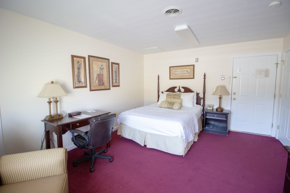 The Lucerne Inn - photo 8