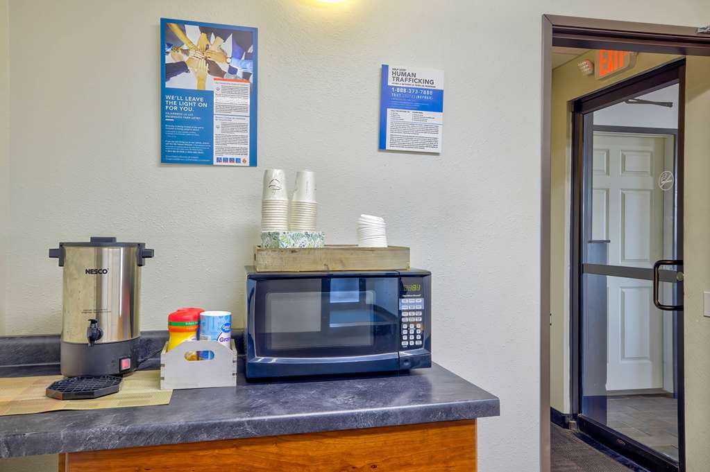 Motel 6 Percival IA - photo 26