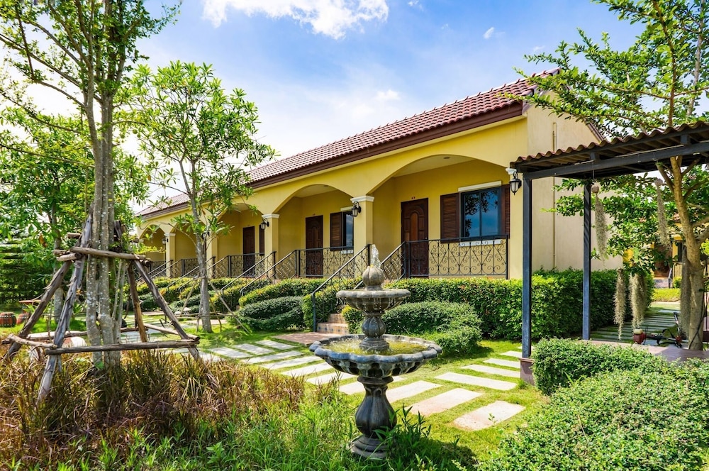 Sierra View Resort - last minute hotel in Pak Chong