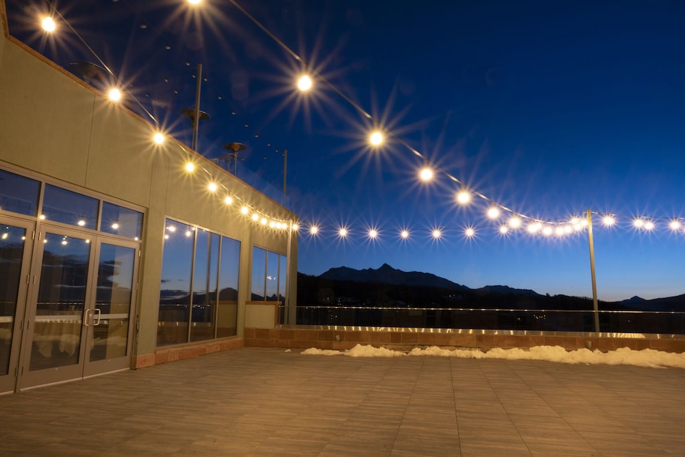 The Peaks Resort and Spa - photo 36