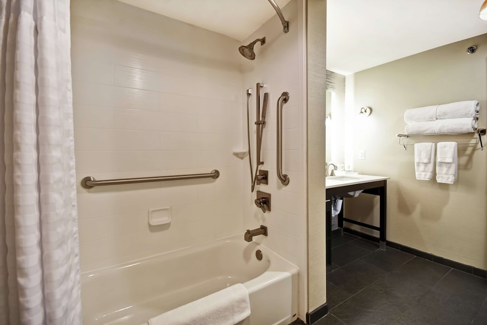 Homewood Suites by Hilton Dallas Arlington South - photo 32