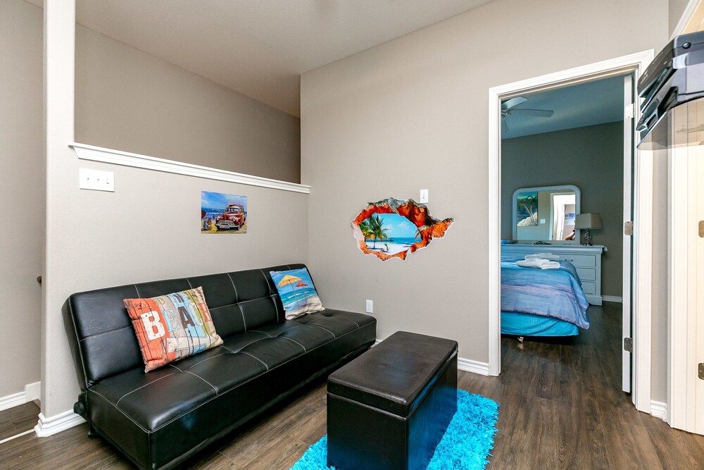 Brand New at Padre Beach View Resort by RedAwning - photo 12