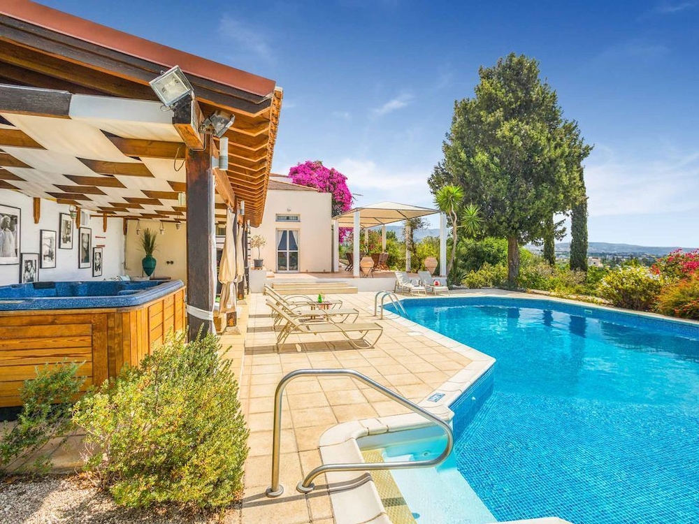 Villa Marista