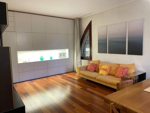 Piazza Mazzini 120 mq 2 camere 2 bagni e Garage — 4-Star Luxury Hotel in Padova, Italy